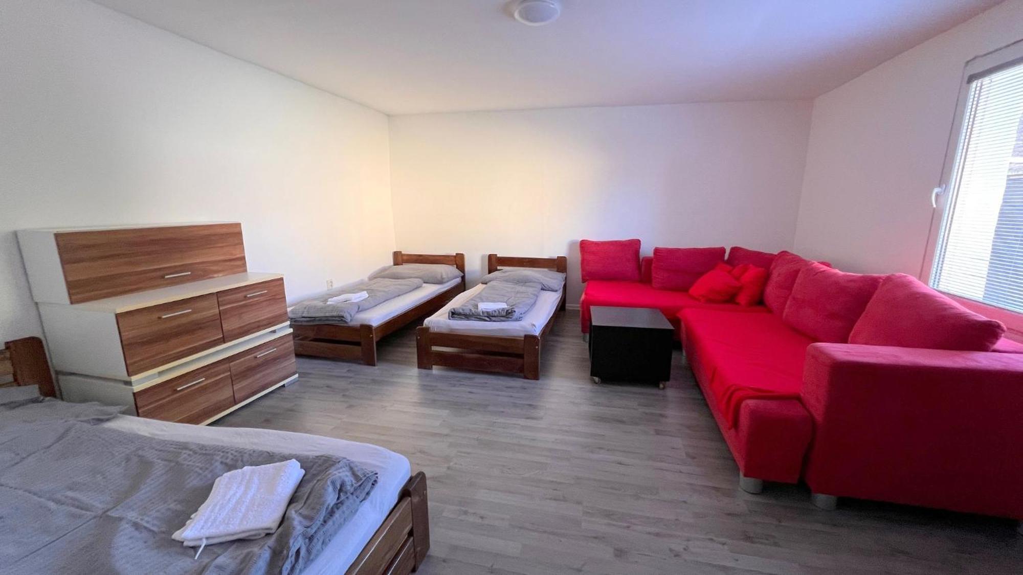 Apartmanovy Dom Pri Bratislave * Senec